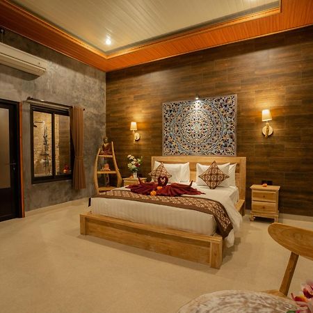 Ubud Paras Villa ภายนอก รูปภาพ