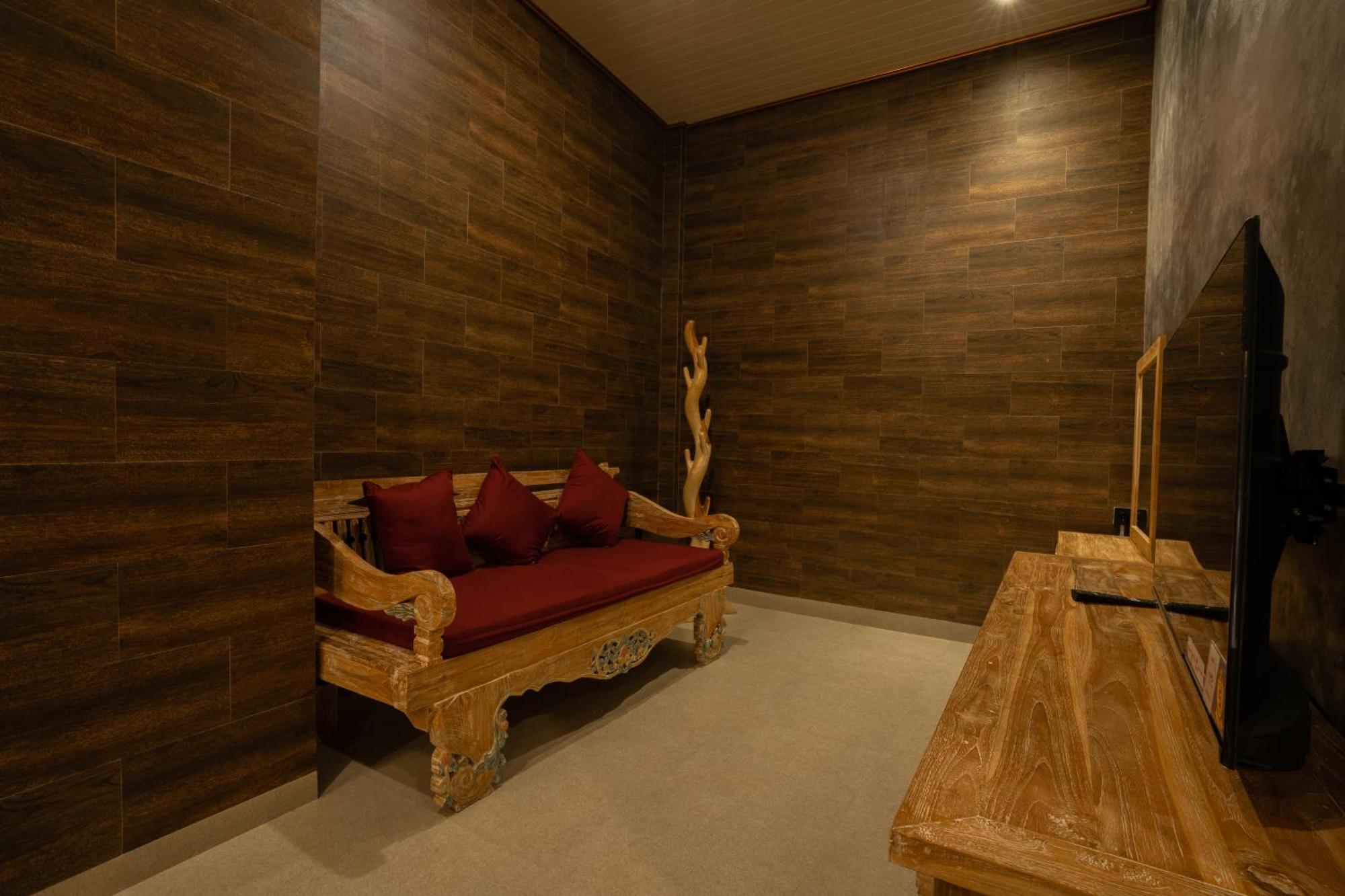Ubud Paras Villa ภายนอก รูปภาพ