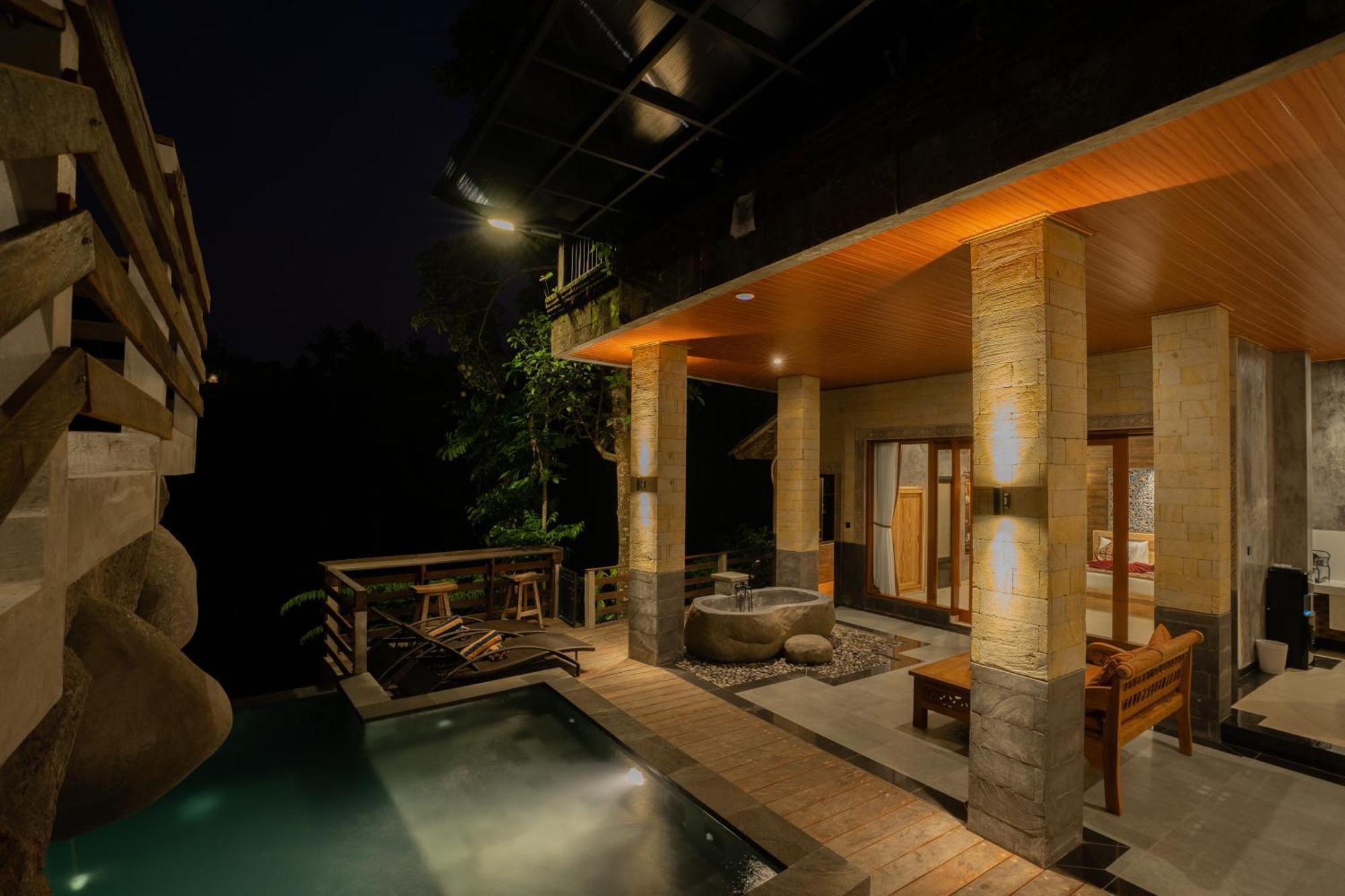 Ubud Paras Villa ภายนอก รูปภาพ