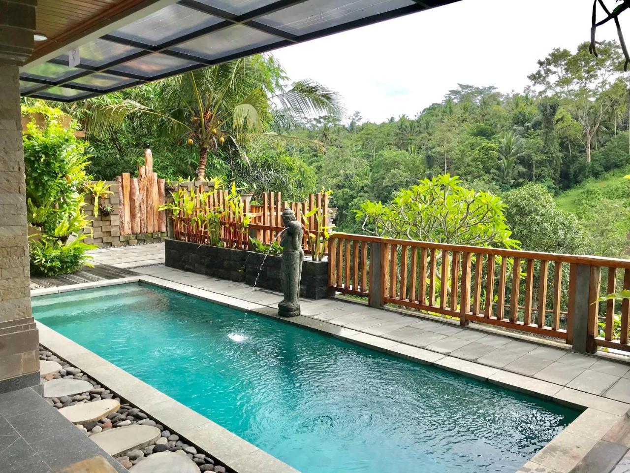 Ubud Paras Villa ภายนอก รูปภาพ